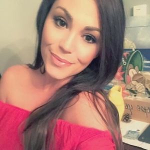 Meet your Posher, Deanna